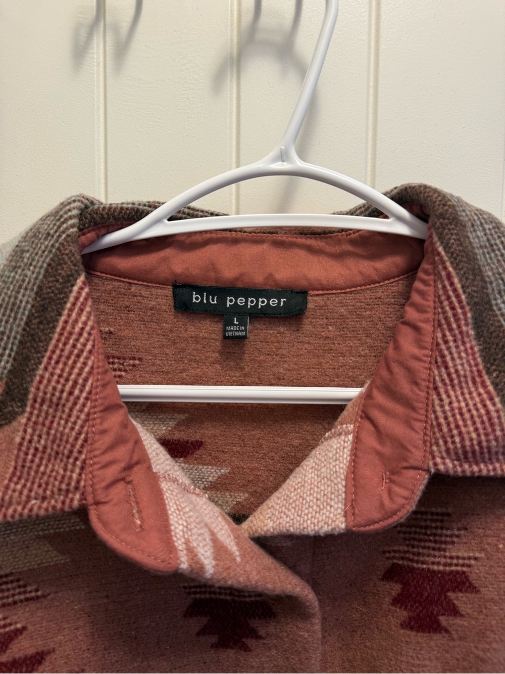 Western Shacket - Picture 3 of 3